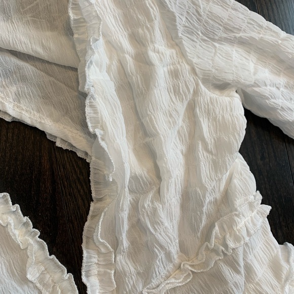 BNWT See through ruffle trim romper/ beach coverup XL - Picture 5 of 6